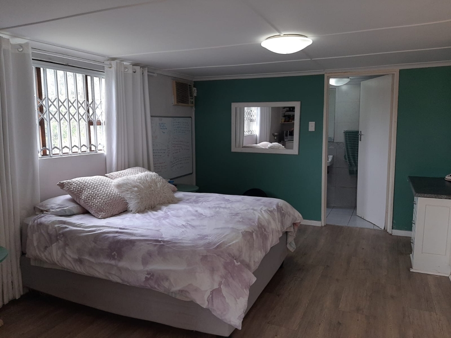 4 Bedroom Property for Sale in Vincent Eastern Cape